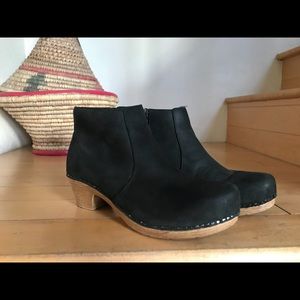 Dansko Max Booties